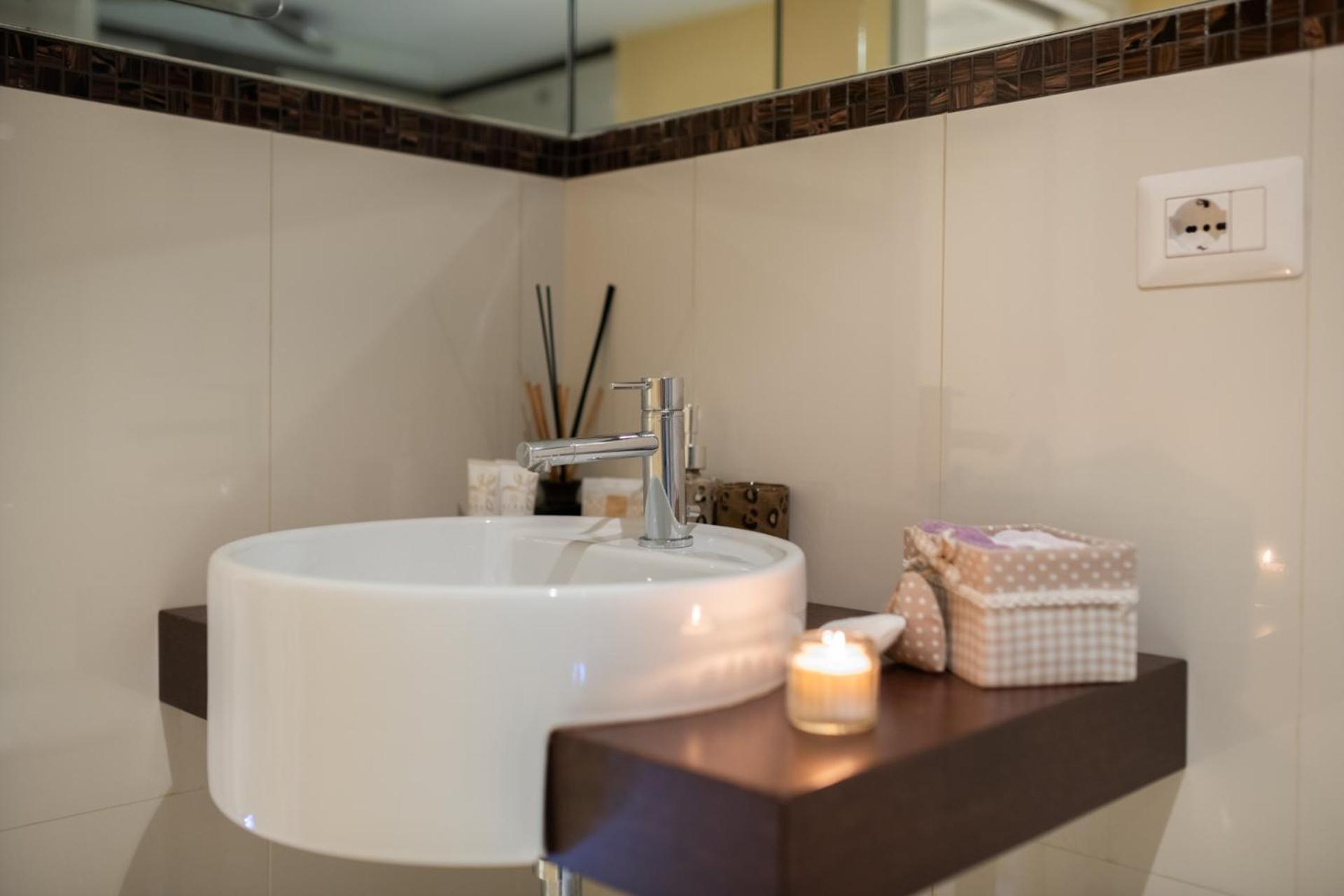 Riccardo Luxury Apartment Bari Zewnętrze zdjęcie